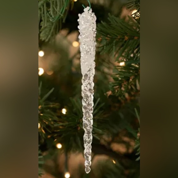 NEW Set of 8 Icicle Ornaments Clear Silver Sparkly Acrylic 6” Christmas - Picture 1 of 3